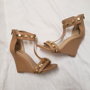 JustFab Light tan Wedged Sandals